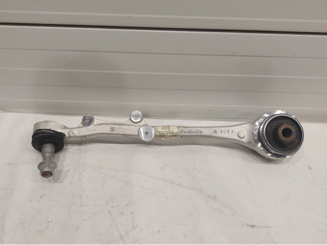 Rear Lower Control Arm, RH